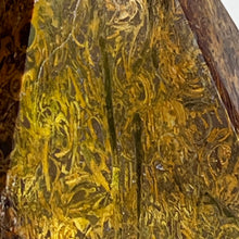 Load image into Gallery viewer, Mariam Jasper (aka Sanskrit Jasper) Point

