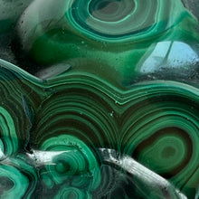 Load image into Gallery viewer, Malachite Freeform
