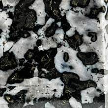 Load image into Gallery viewer, Large Merlinite Tower
